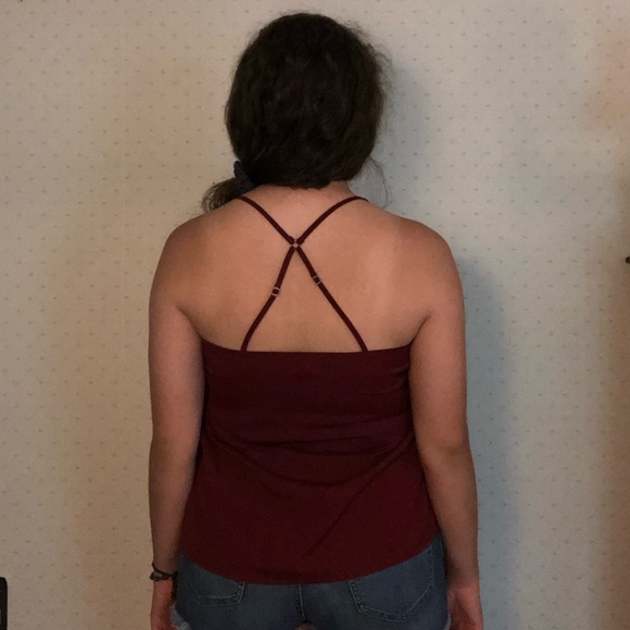 Hollister Silky-Feeling Maroon Tank Top - Picture 3 of 4
